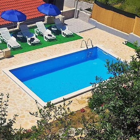 Holiday Home Dijamant Kucice ภายนอก รูปภาพ