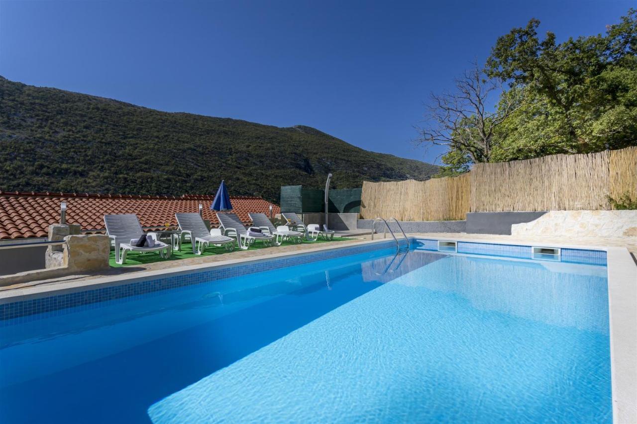 Holiday Home Dijamant Kucice ภายนอก รูปภาพ